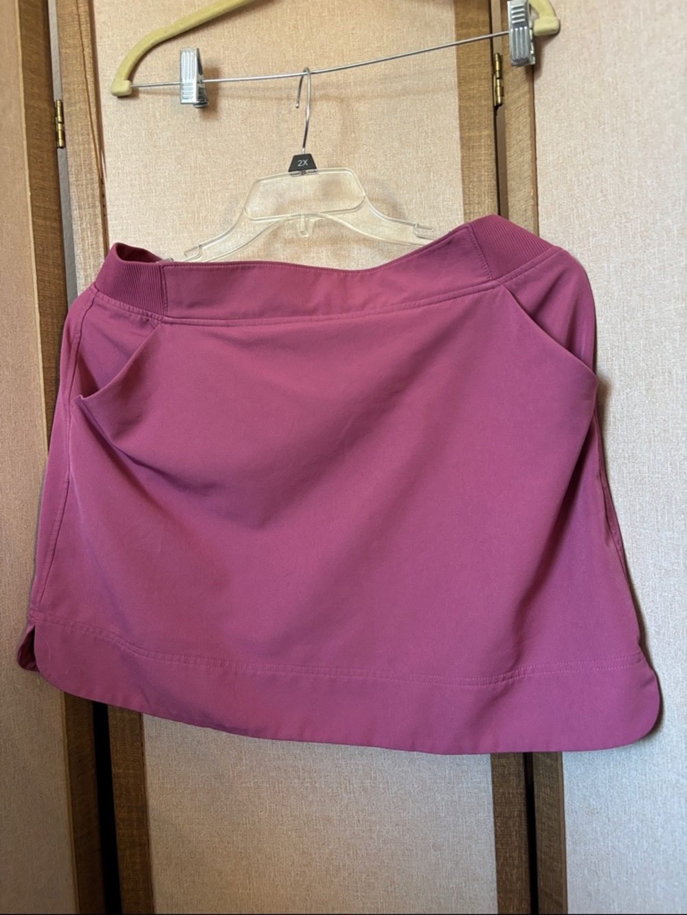 32 degree  cool Mauve Athletic  skort with Pockets large